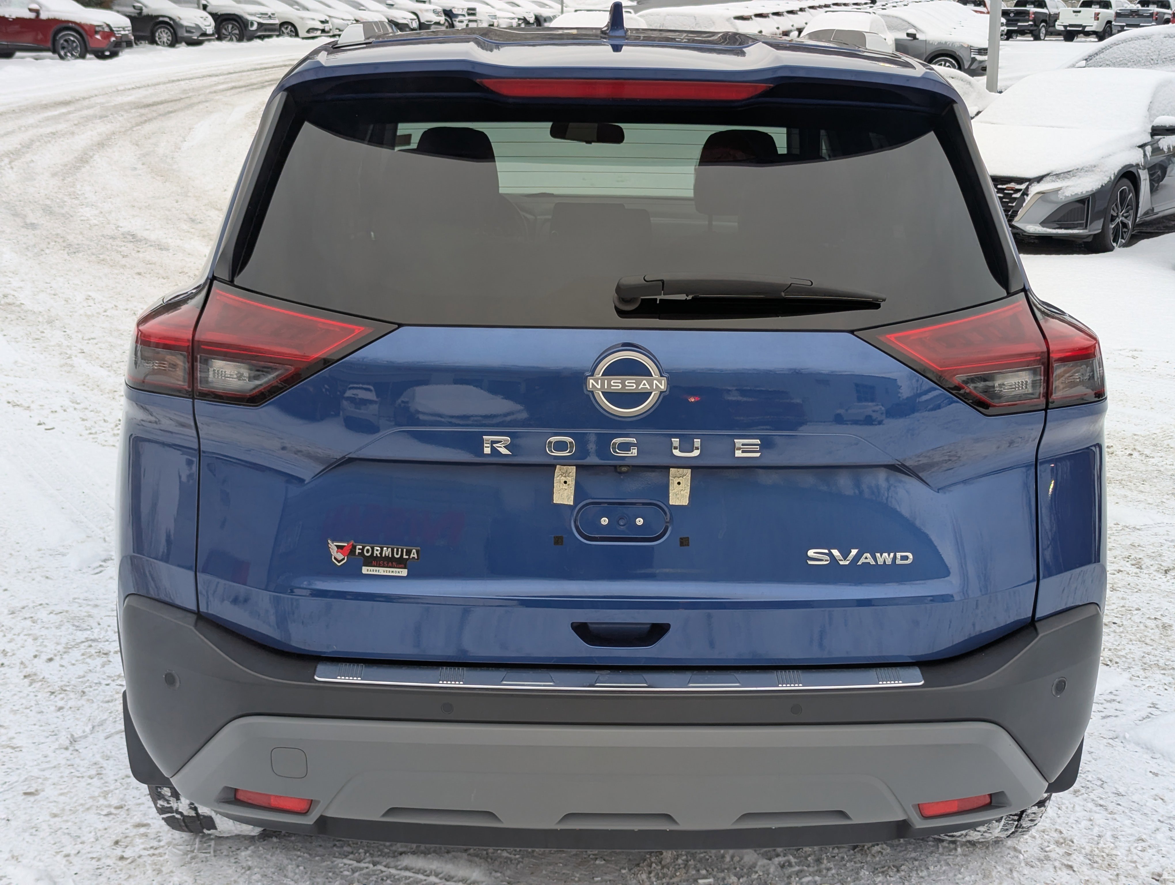 Used 2023 Nissan Rogue SV w/ SV Premium Package image 6