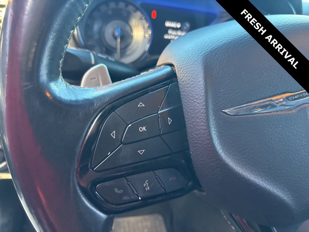Used 2019 Chrysler 300 S image 11