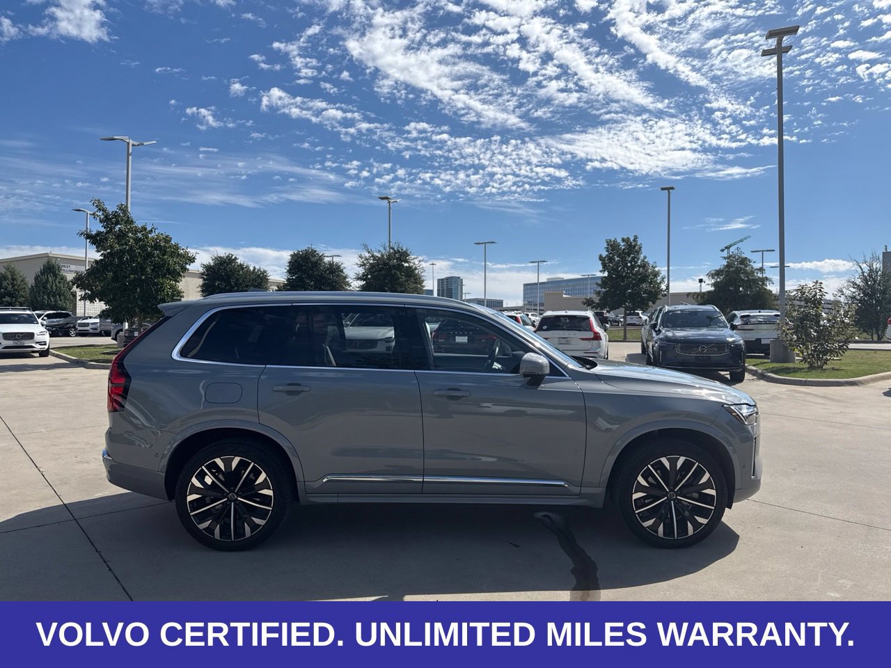 Certified 2026 Volvo XC90 B6 Plus AWD/4WD image 11