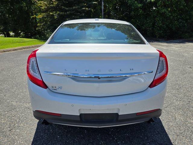 Used 2015 Lincoln MKS AWD w/ Equipment Group 201A image 7