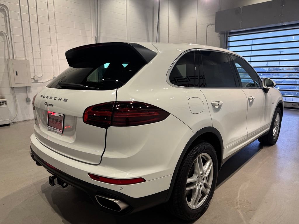 Used 2015 Porsche Cayenne Diesel AWD/4WD image 6