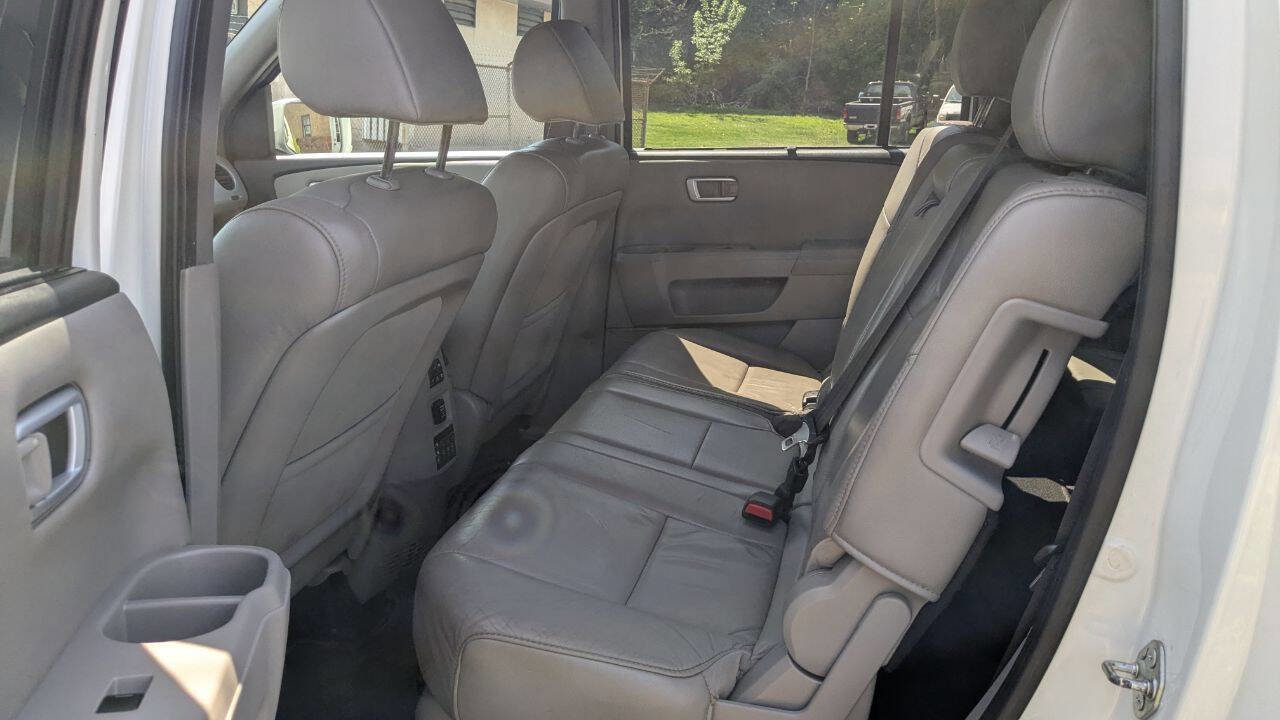 Used 2015 Honda Pilot Touring image 22