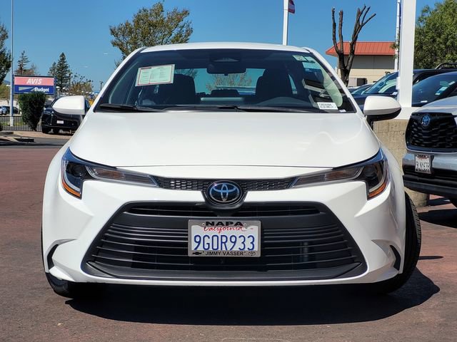 Certified 2023 Toyota Corolla LE w/ LE Convenience Package image 3