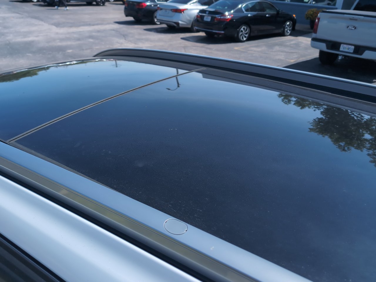 Used 2019 Hyundai Santa Fe FWD image 16