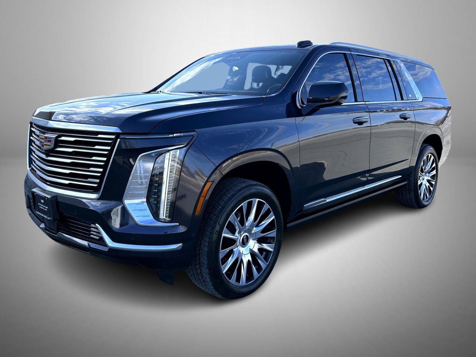 Certified 2025 Cadillac Escalade ESV Premium Luxury Platinum AWD/4WD image 1