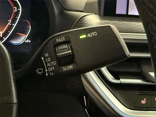 Used 2023 BMW X4 xDrive30i w/ M Sport Package image 30