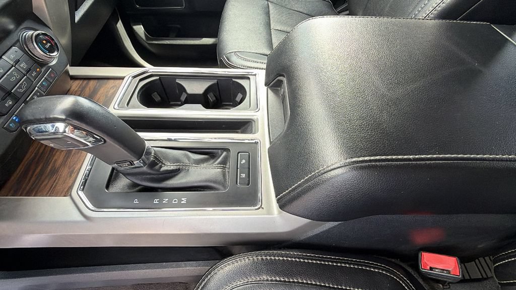 Used 2020 Ford F150 Lariat w/ Equipment Group 502A Luxury AWD/4WD image 13