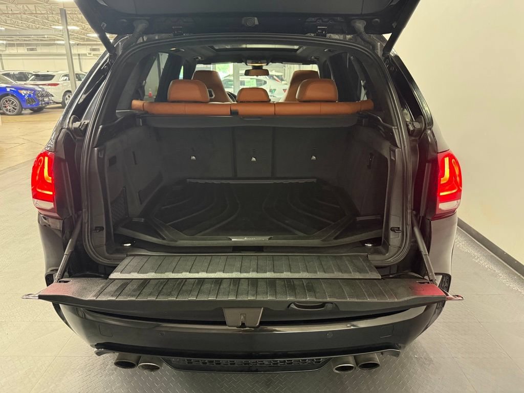 Used 2016 BMW X5 M AWD/4WD image 15