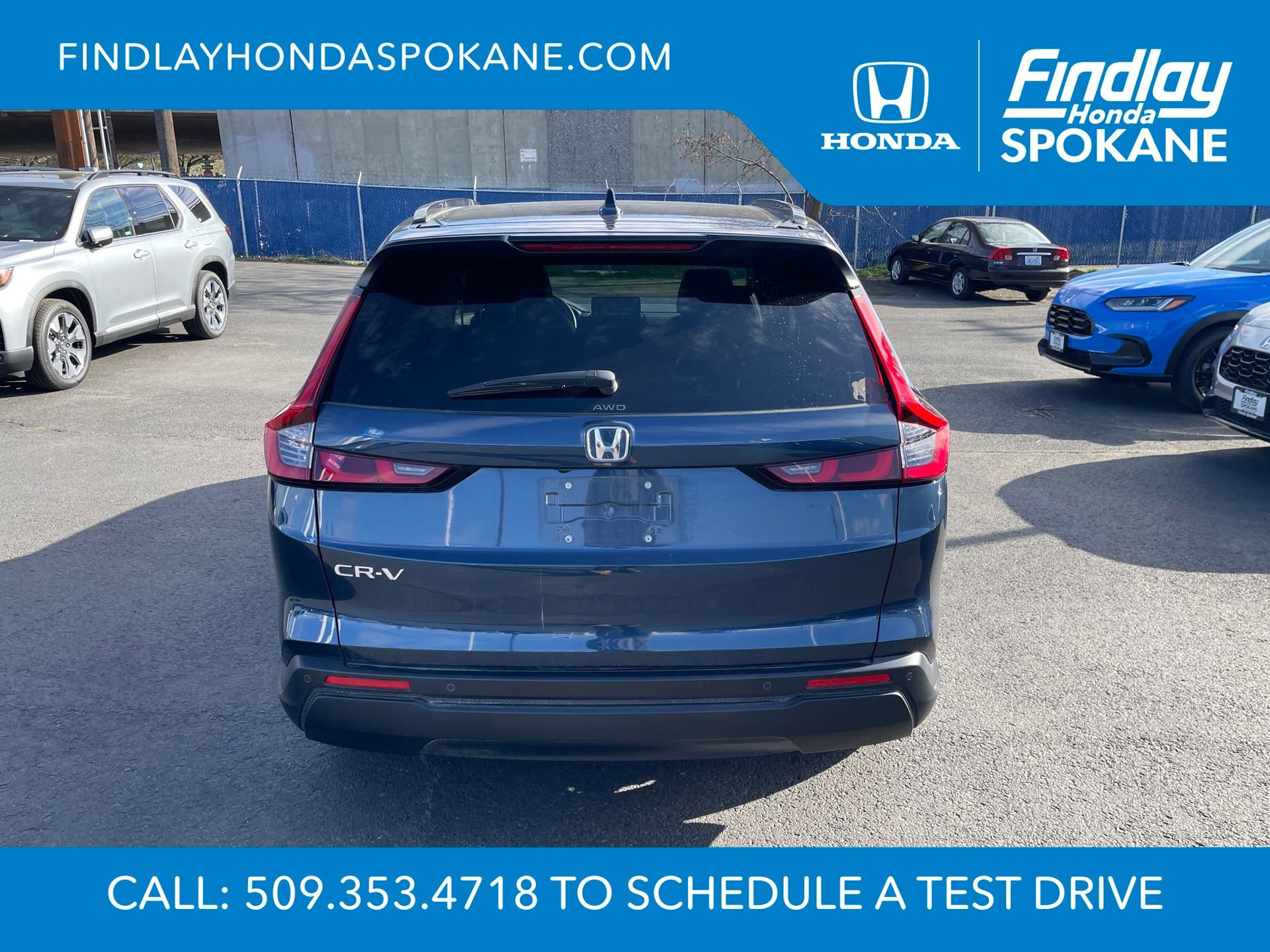 Used 2024 Honda CR-V EX-L image 3