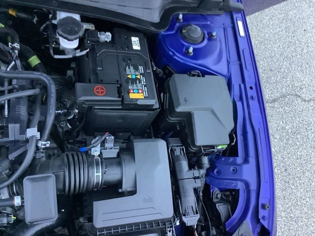 Certified 2025 Hyundai Elantra Sport image 11