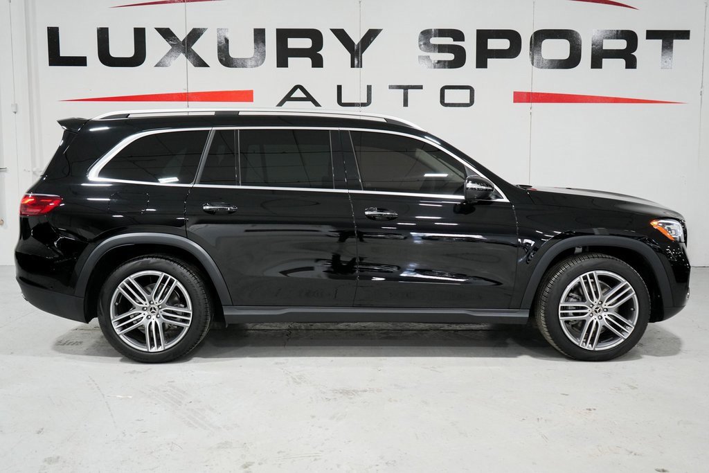 Used 2024 Mercedes-Benz GLS 450 4MATIC image 7