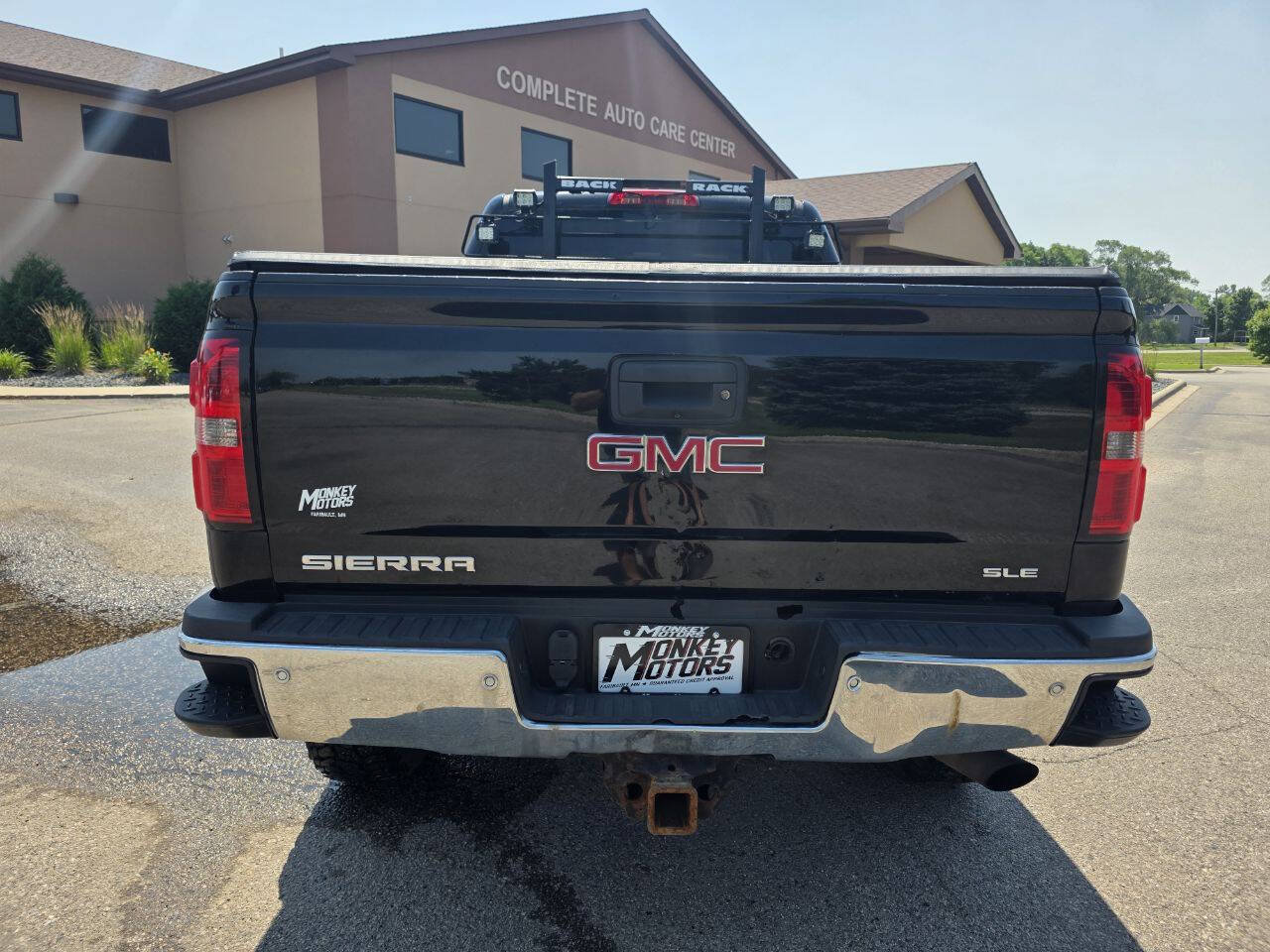 Used 2015 GMC Sierra 2500 SLE AWD/4WD image 8