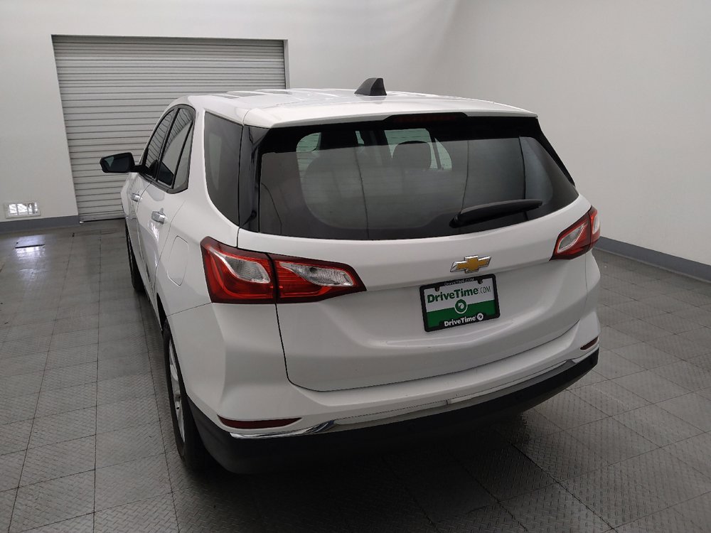 Used 2018 Chevrolet Equinox LS FWD image 6