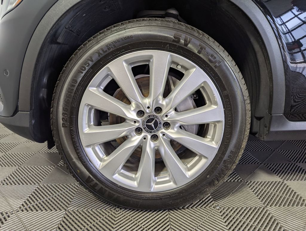 Used 2020 Mercedes-Benz GLC 300 image 15