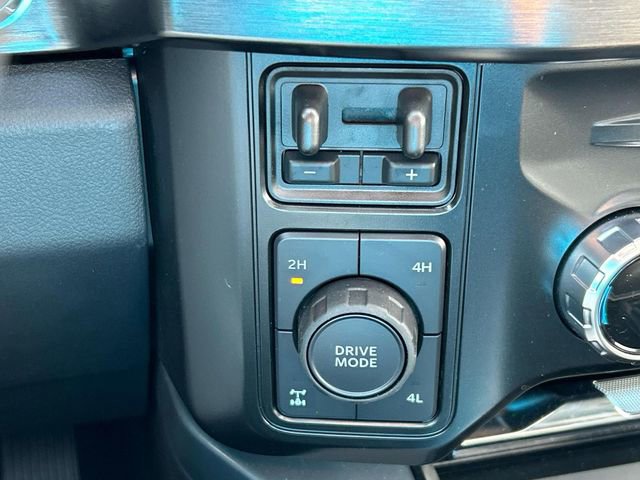 Used 2025 Ford F350 Lariat w/ Lariat Ultimate Package image 41