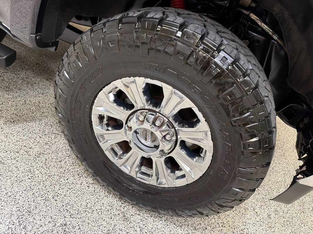 Used 2019 Ford F250 XLT w/ XLT Premium Package AWD/4WD image 46