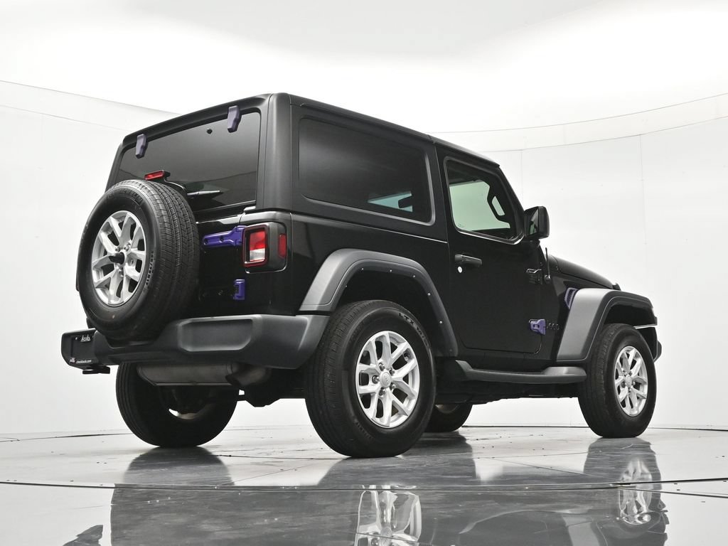 Used 2023 Jeep Wrangler Sport AWD/4WD image 40