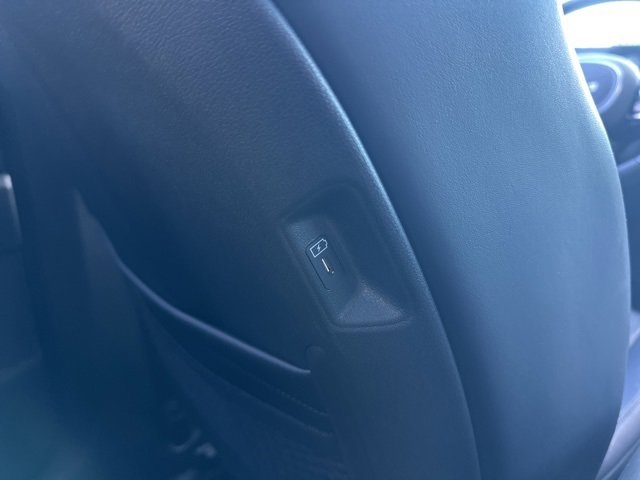 Used 2025 Kia Sorento EX w/ EX Panoramic Sunroof Package image 42