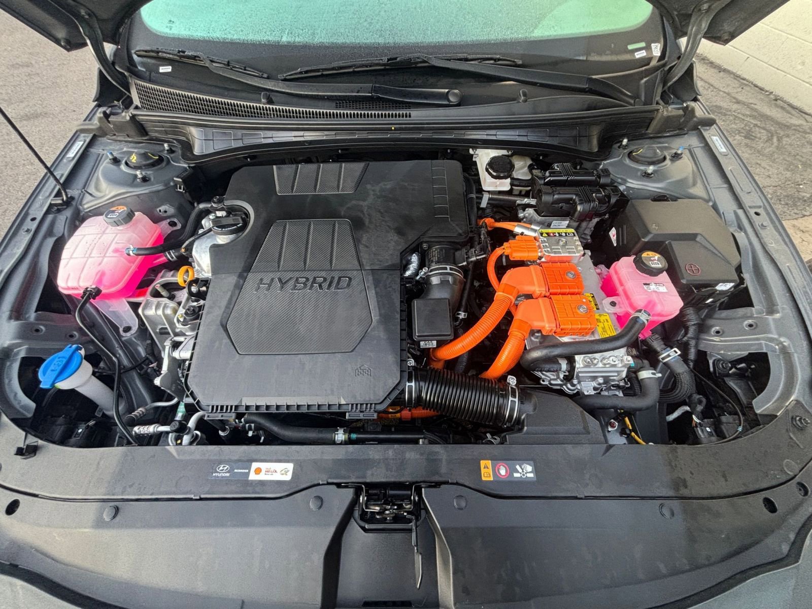 Used 2025 Hyundai Elantra Limited image 33