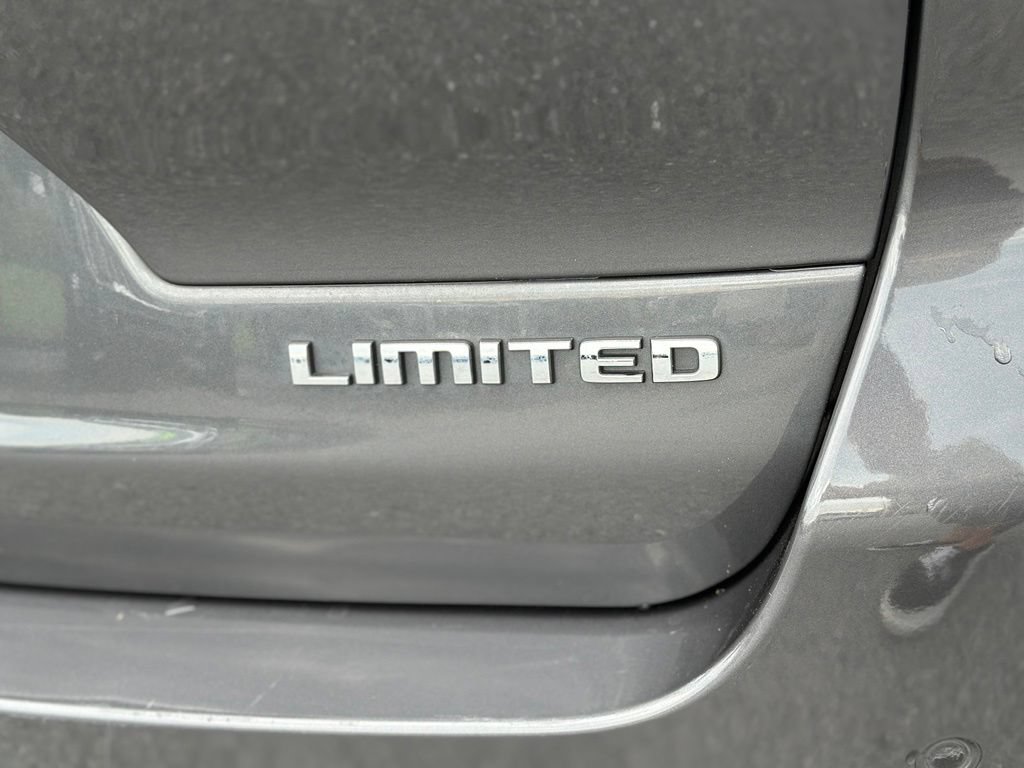 Used 2022 Jeep Grand Cherokee L Limited AWD/4WD image 49