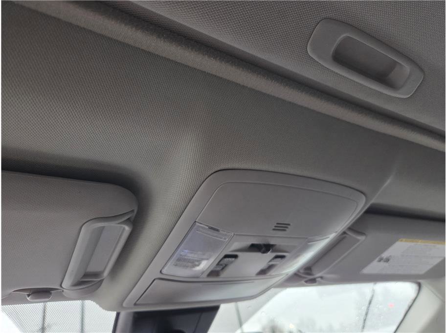 Used 2016 Toyota RAV4 Limited w/ Advanced Technology Package AWD/4WD image 19