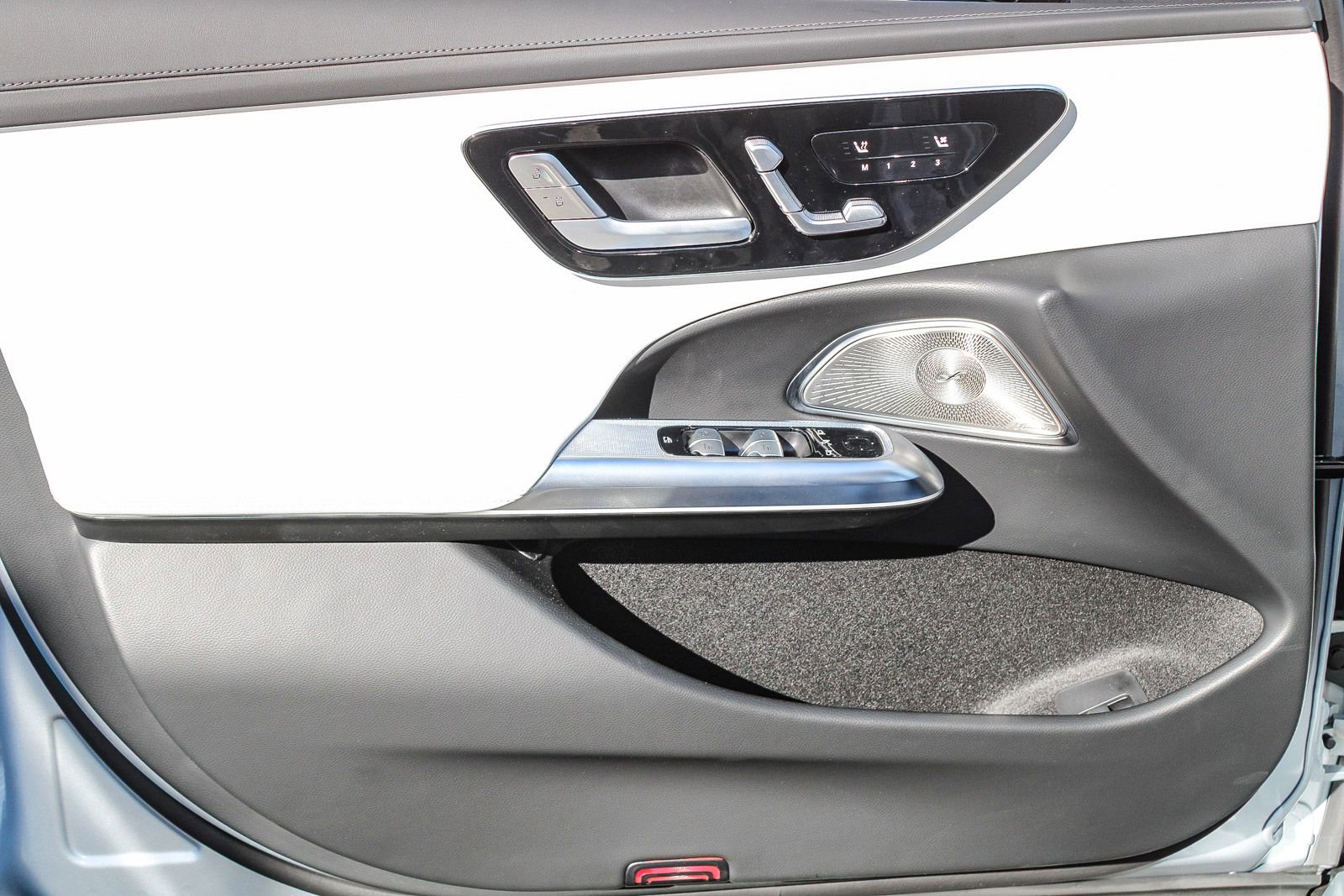 New 2026 Mercedes-Benz E 450 4MATIC Sedan image 21