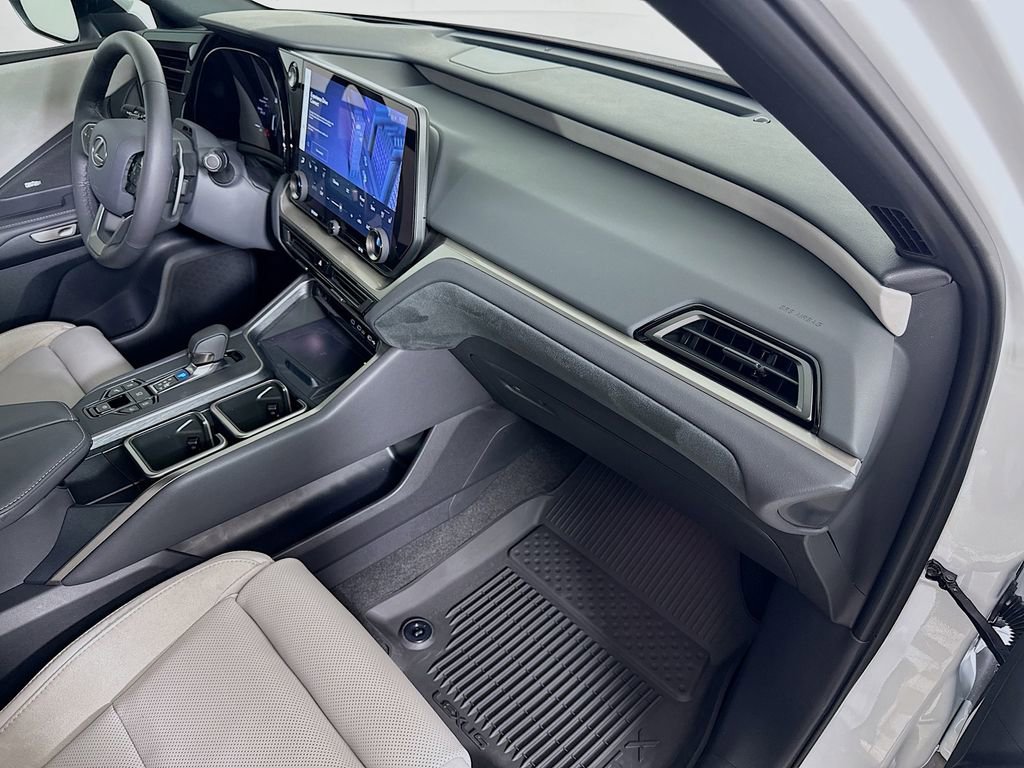 Used 2026 Lexus TX 350 AWD w/ Technology Package image 31