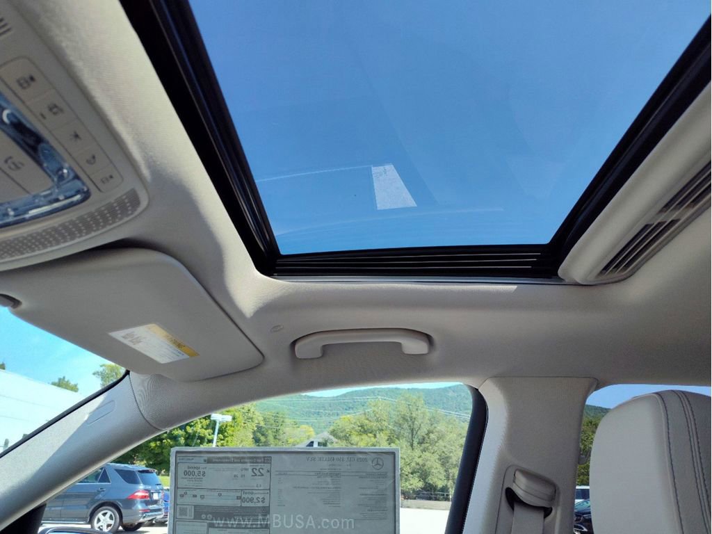 Used 2025 Mercedes-Benz GLE 350 4MATIC image 28