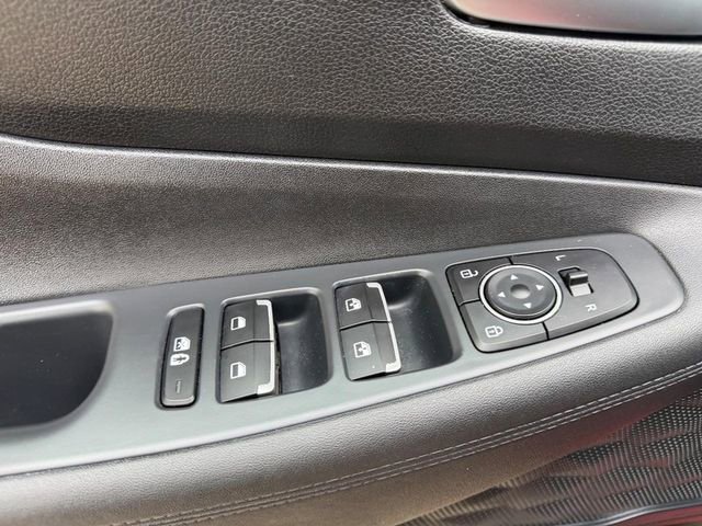 Used 2022 Hyundai Santa Fe SEL w/ Convenience Package image 19