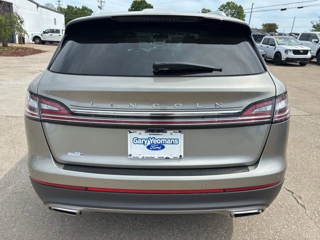 Used 2023 Lincoln Nautilus Reserve w/ Equipment Group 201A image 7