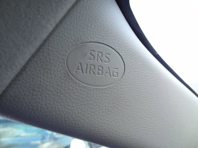 Used 2024 Toyota Corolla LE image 21
