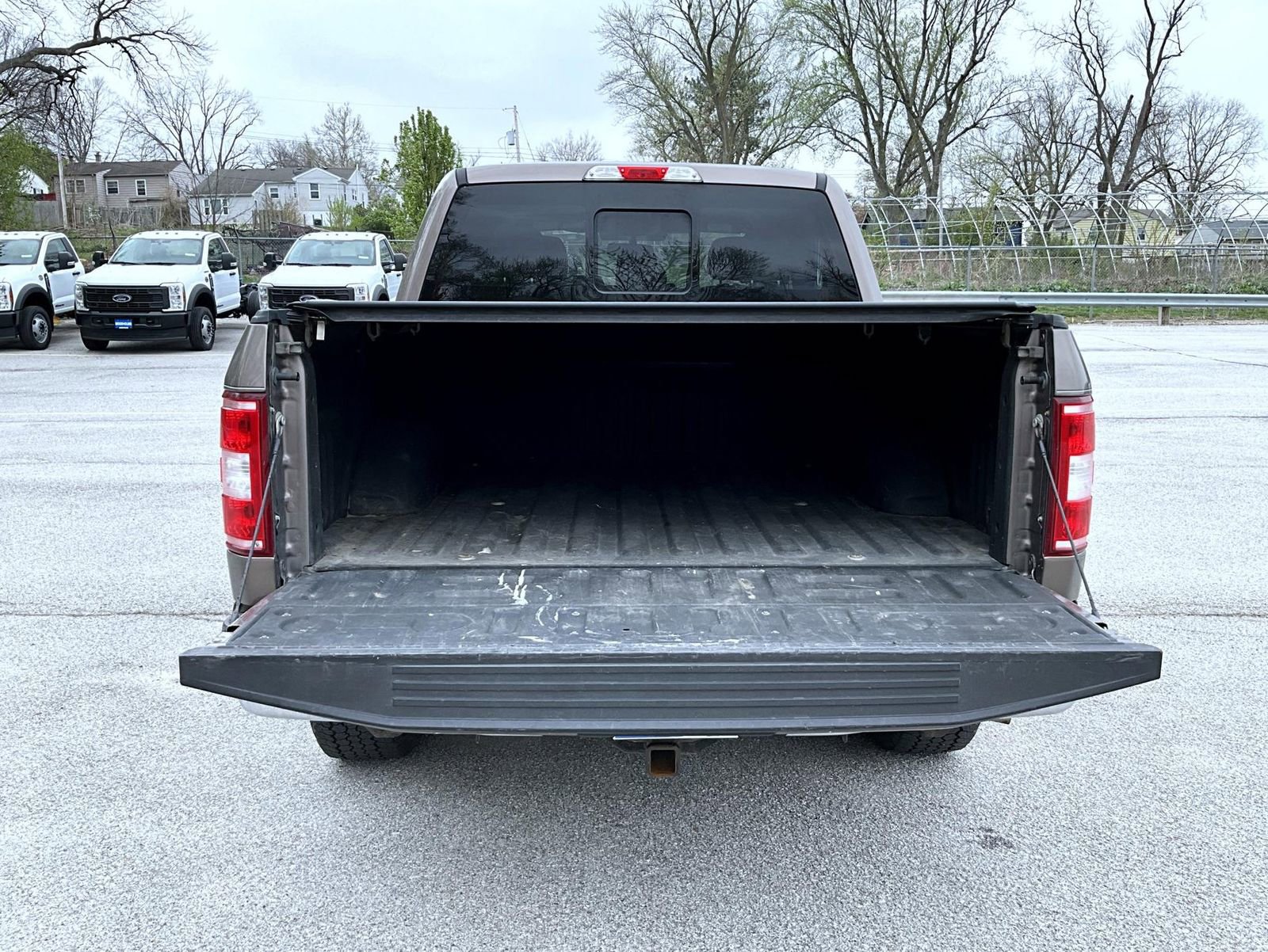 Used 2018 Ford F150 XLT w/ Equipment Group 302A Luxury AWD/4WD image 9