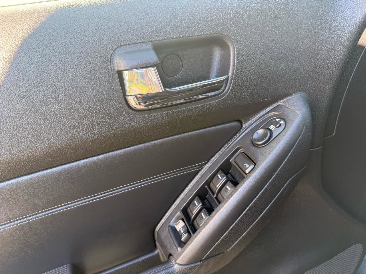 Used 2010 HUMMER H3 Adventure image 40