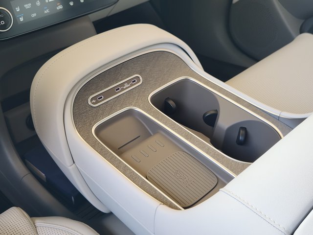 New 2026 Hyundai Palisade Limited FWD image 17