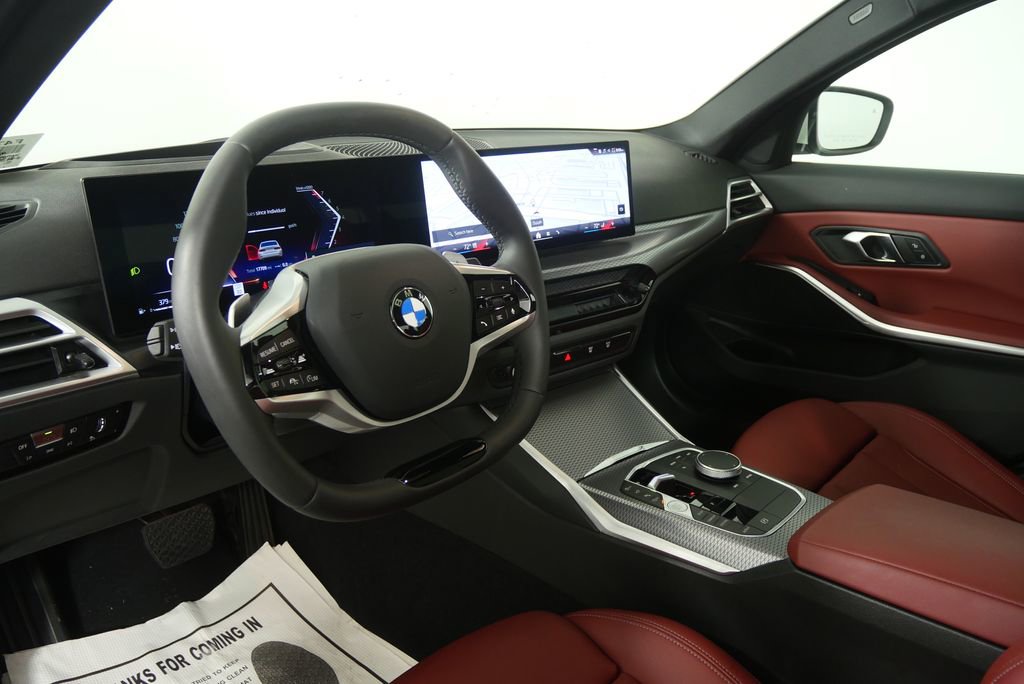 Used 2025 BMW 330i Sedan image 12