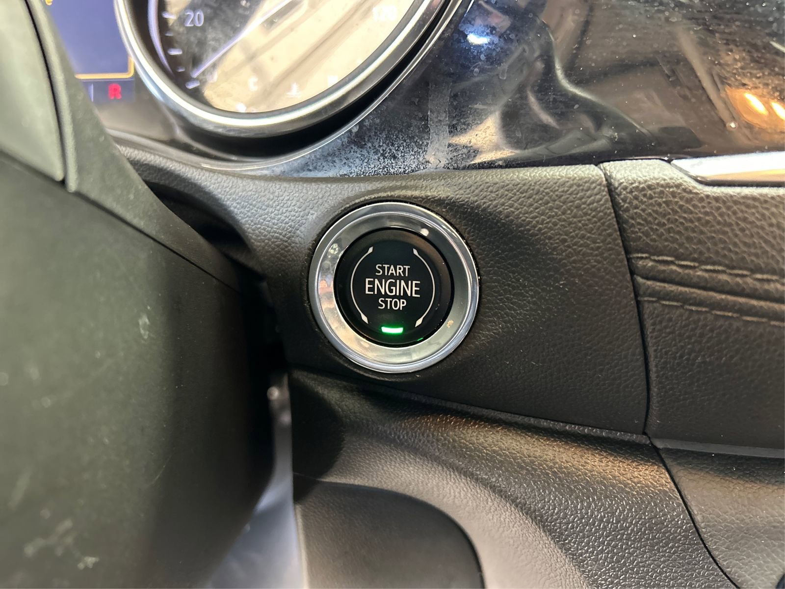 Used 2023 Buick Encore GX Preferred w/ Cold Weather Comfort Package image 27