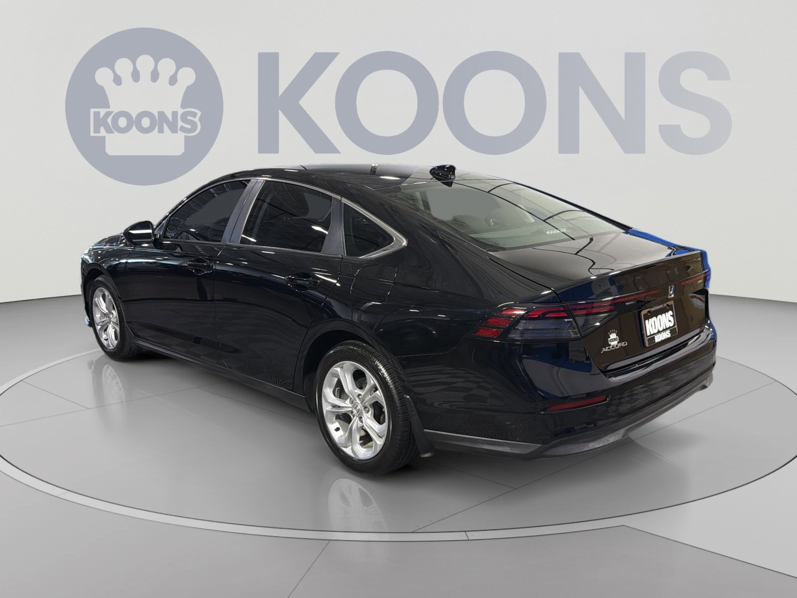 Used 2023 Honda Accord LX image 4