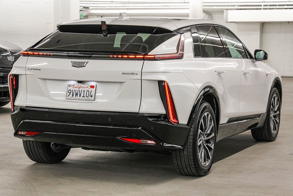 Used 2025 Cadillac Lyriq Sport image 6