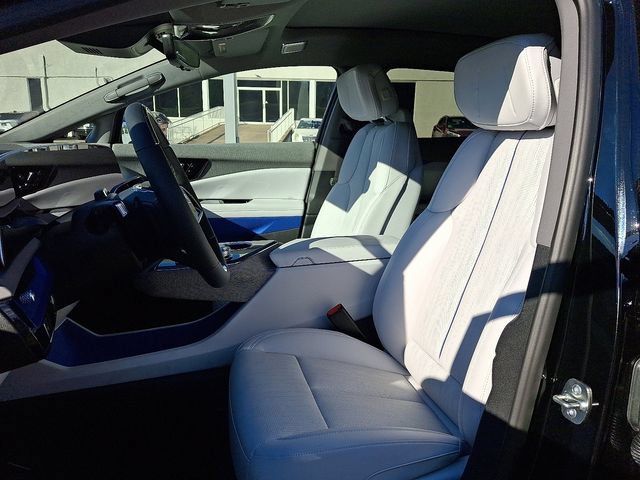 New 2026 Cadillac Optiq Luxury 2 AWD/4WD image 9
