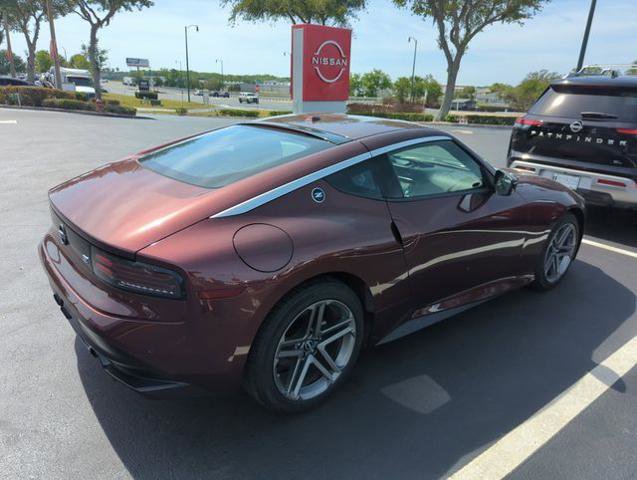 Certified 2025 Nissan Z Performance w/ Floor Mat Package RWD image 2