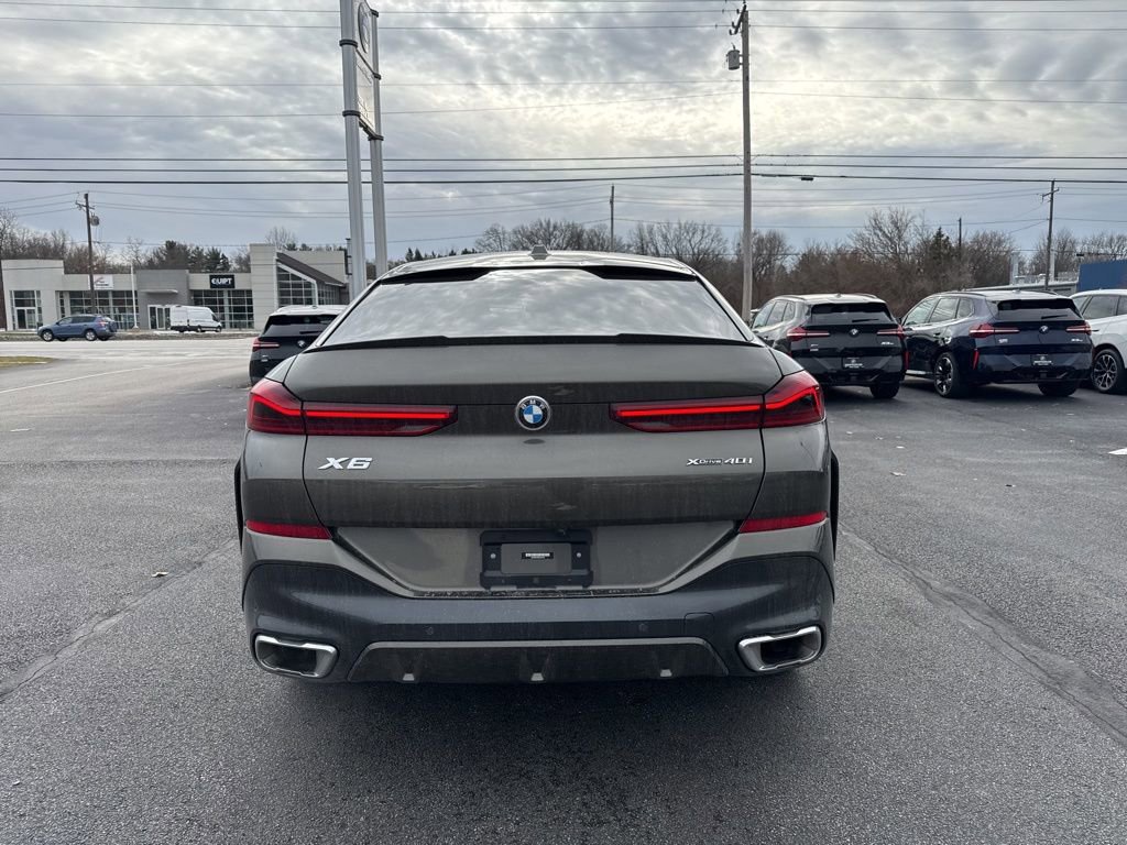 Used 2024 BMW X6 xDrive40i w/ Premium Package image 22
