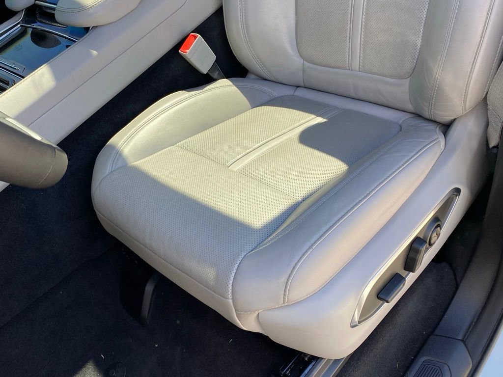 Used 2024 Jeep Wagoneer 4WD w/ Premium Group I image 23