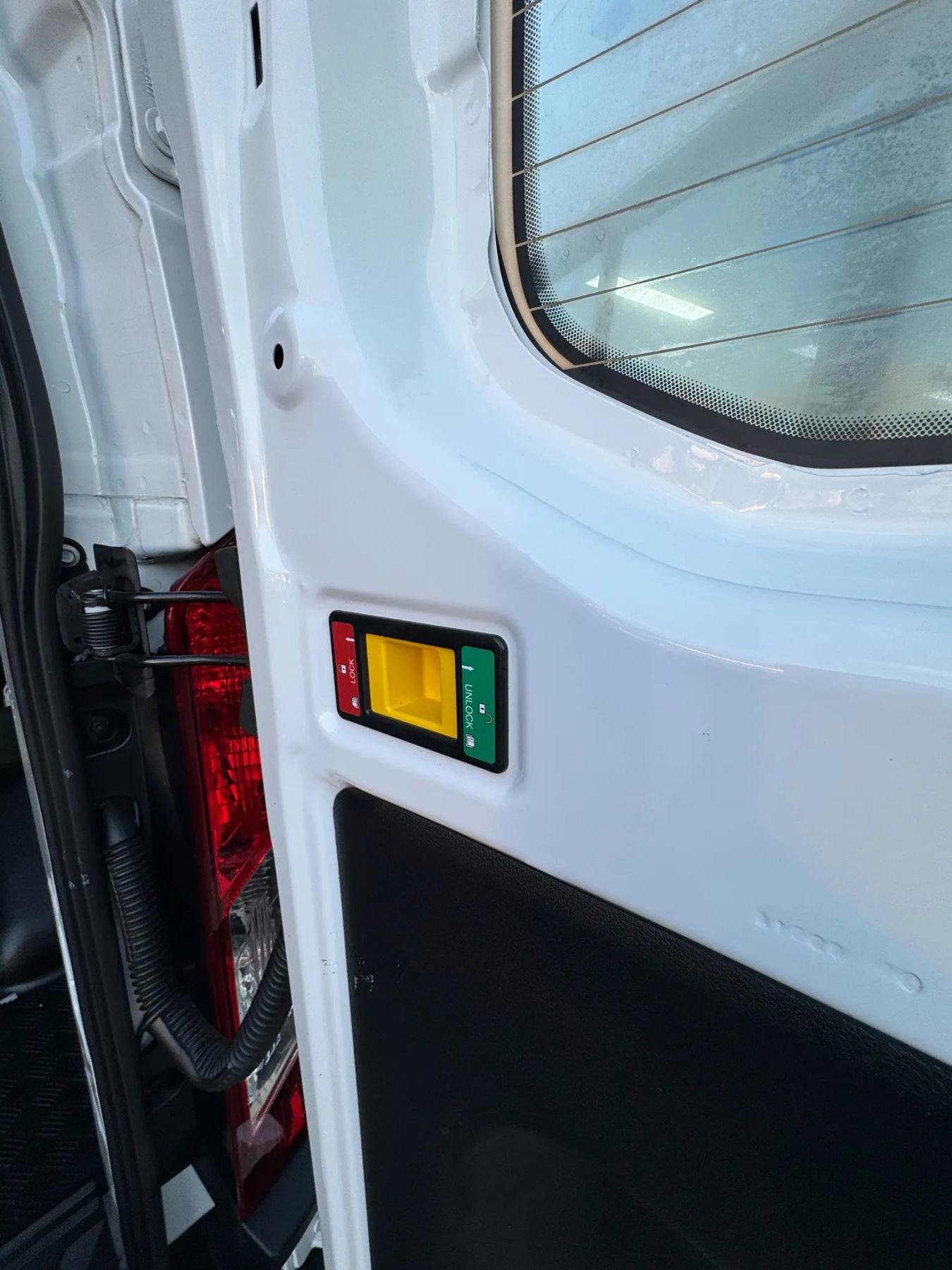 Used 2024 Ford Transit 250 Low Roof w/ Exterior Upgrade Package image 22