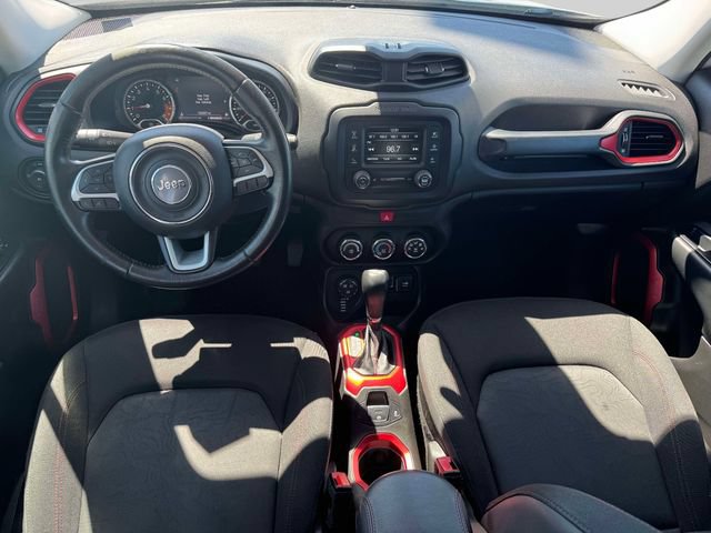 Used 2017 Jeep Renegade Trailhawk AWD/4WD image 17