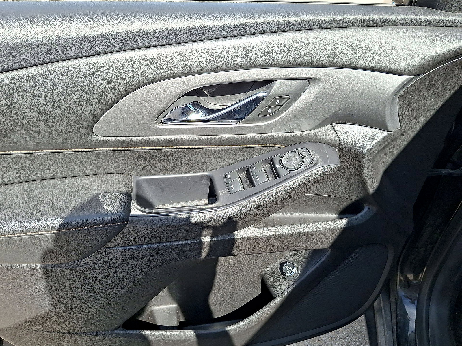 Used 2018 Chevrolet Traverse LT AWD/4WD image 10