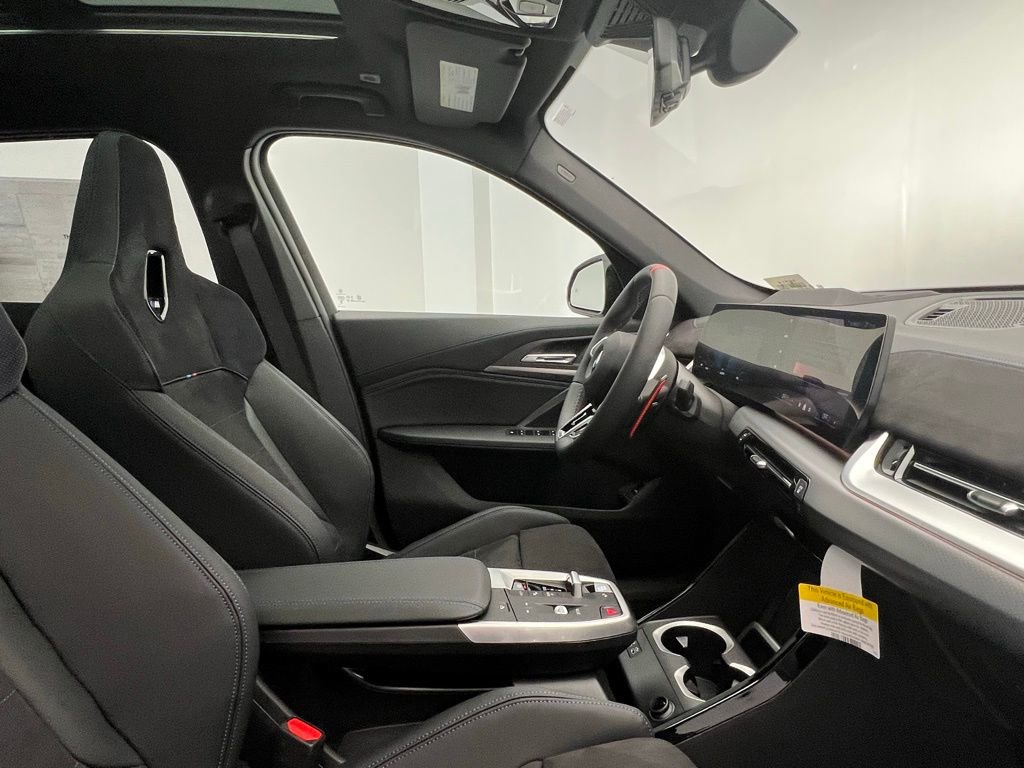 Used 2026 BMW X1 M35i w/ Technology Package image 6