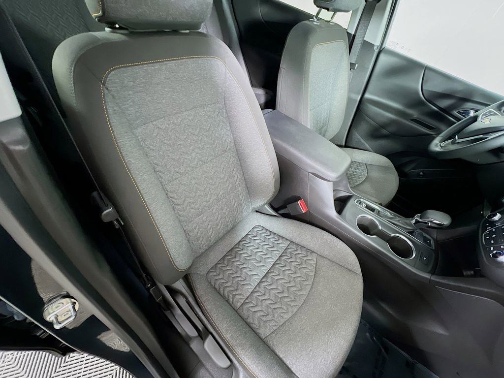 Used 2023 Chevrolet Equinox LT image 26