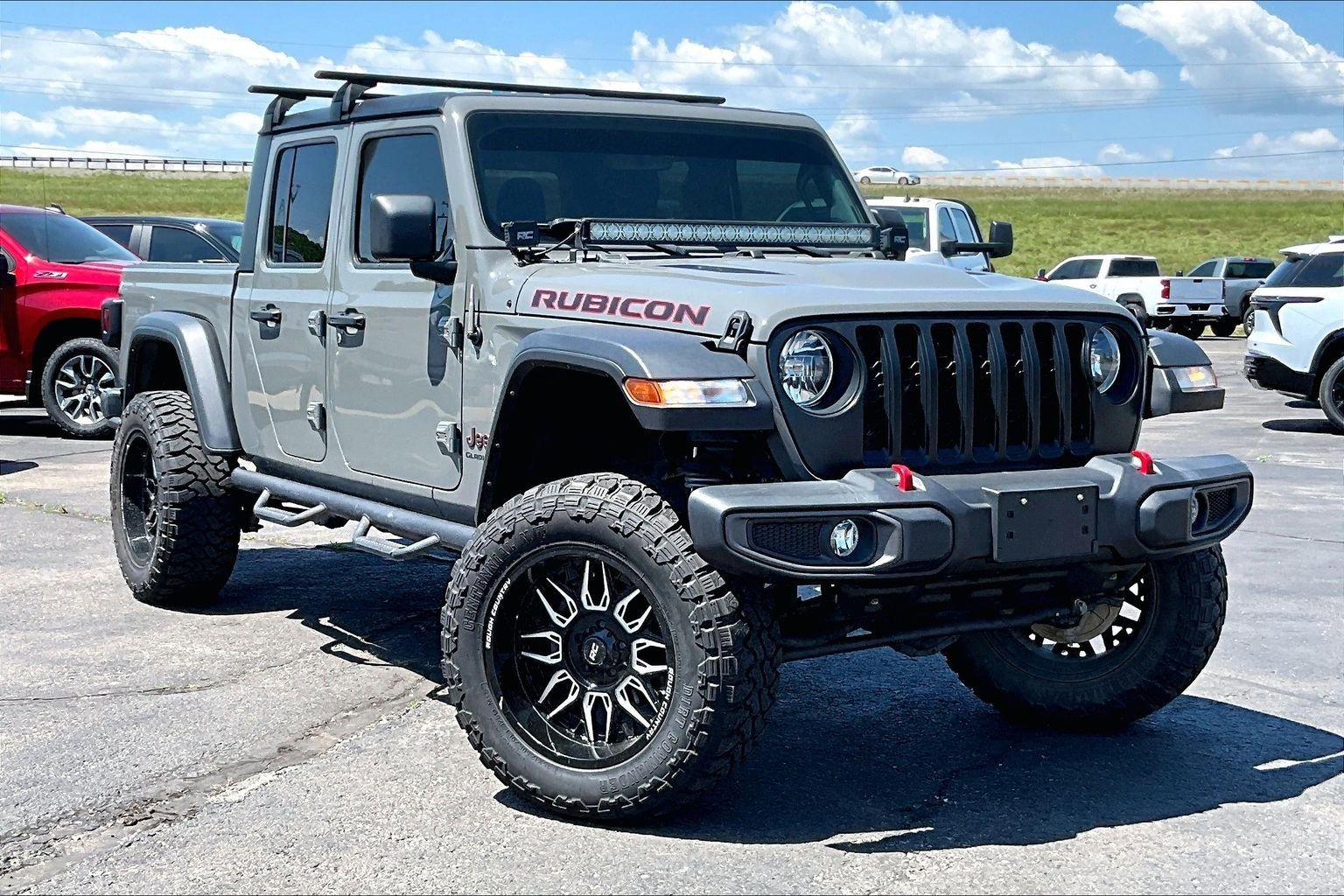 Used 2022 Jeep Gladiator Rubicon w/ Cold Weather Group AWD/4WD image 11