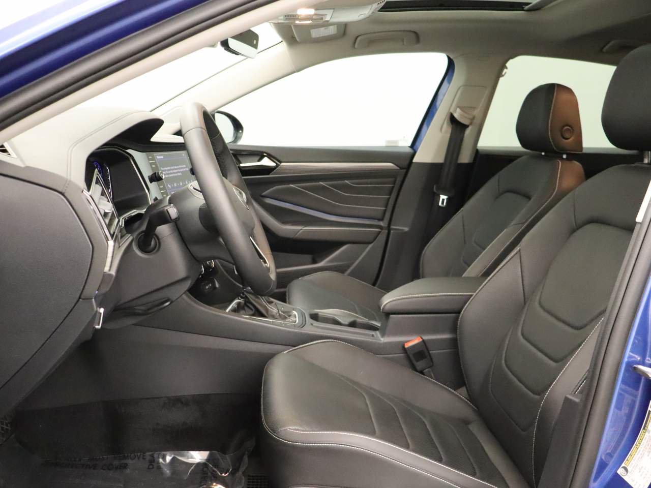 Certified 2024 Volkswagen Jetta SEL FWD image 16