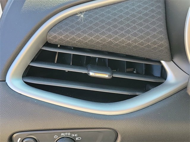 Used 2024 Chevrolet Malibu LT image 31